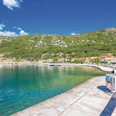 Lägenhet Awesome In Crikvenica