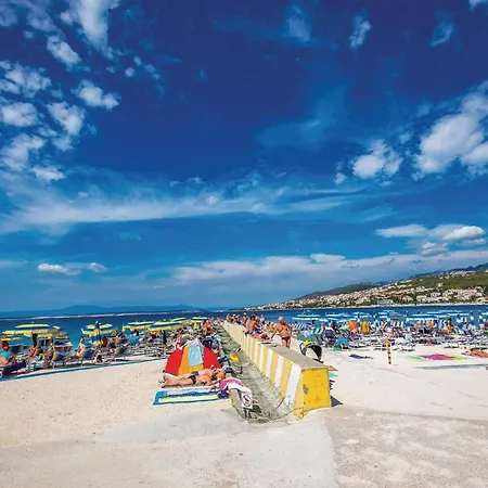 2 Bedroom Awesome In * Crikvenica