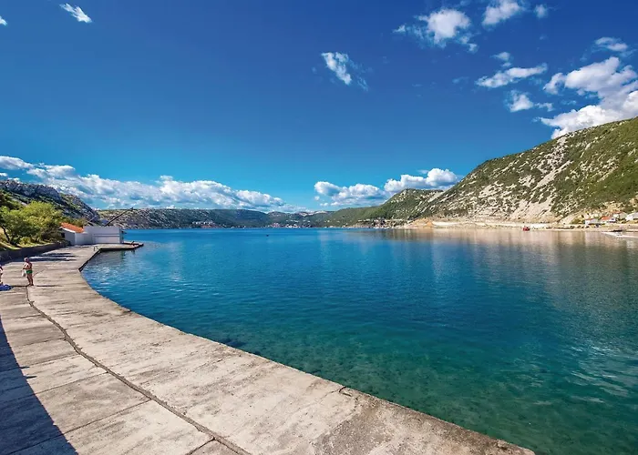 Awesome In 茨里克韦尼察